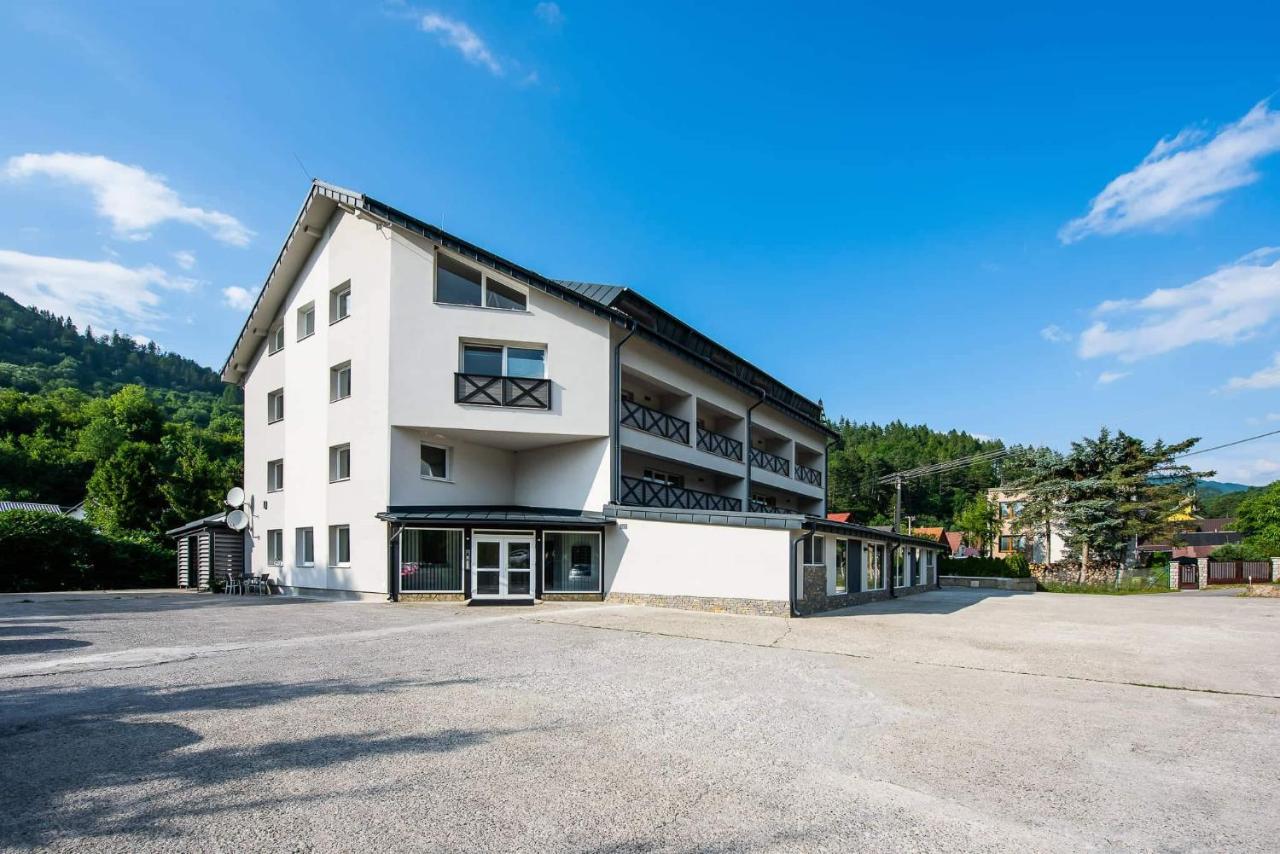 Apartmany Ema A Peter Terchova Exterior photo